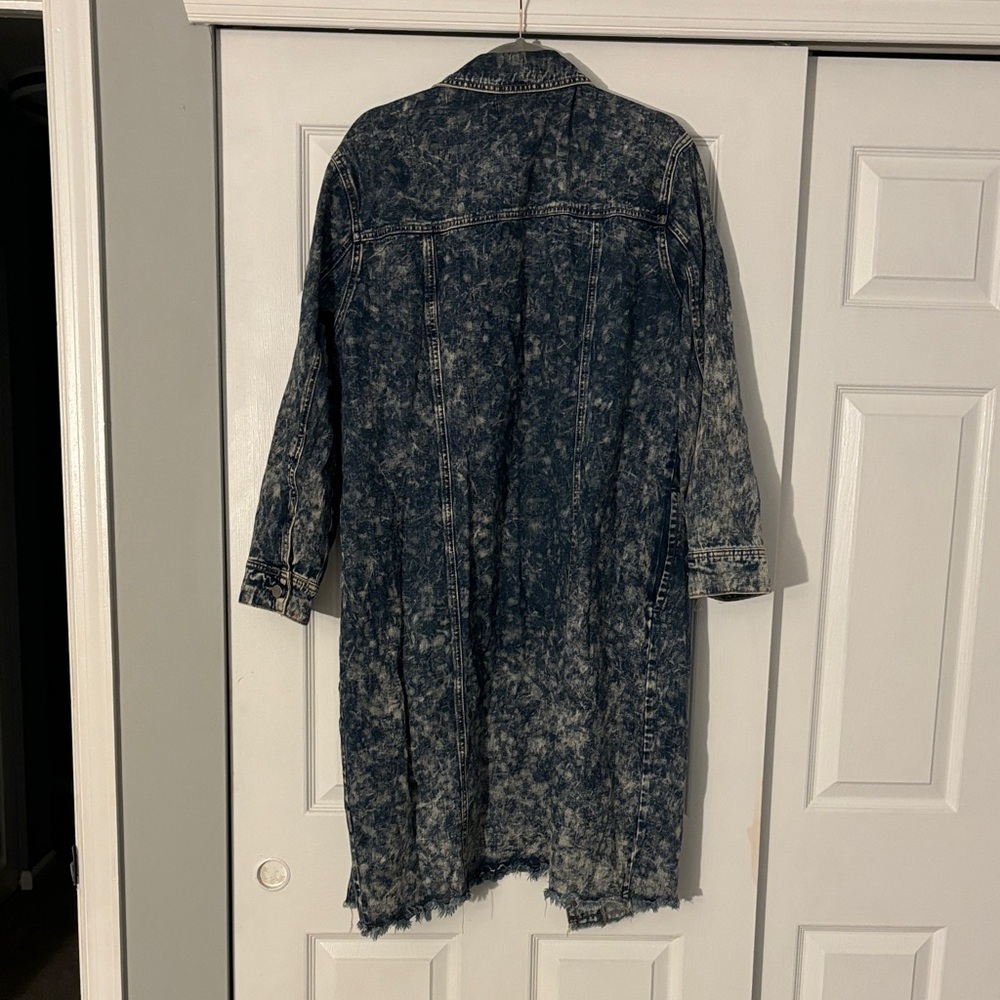 Fashion to Figure Blue Jean Jacket - Picture 3 of 3